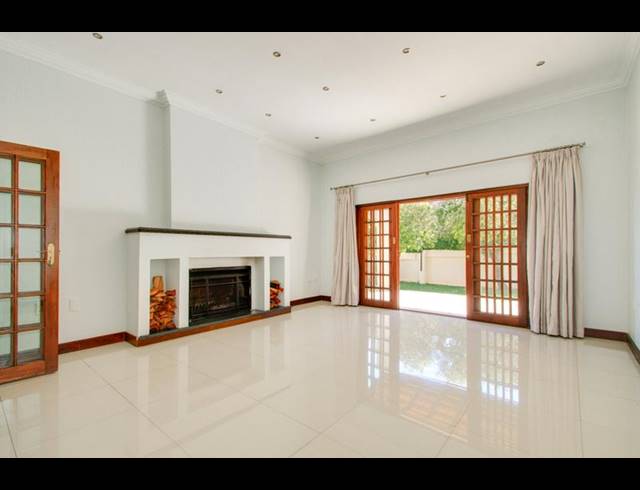 4 BEDROOM PROPERTY TO RENT IN BRYANSTON